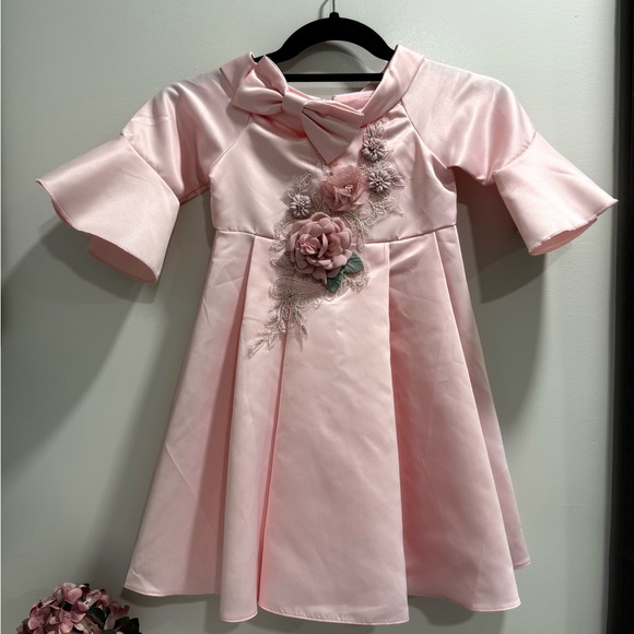 Pink Princess Easter Dress Girls 4T Floral & Beaded w/ Bow Shawl Collar NWT - Picture 2 of 8